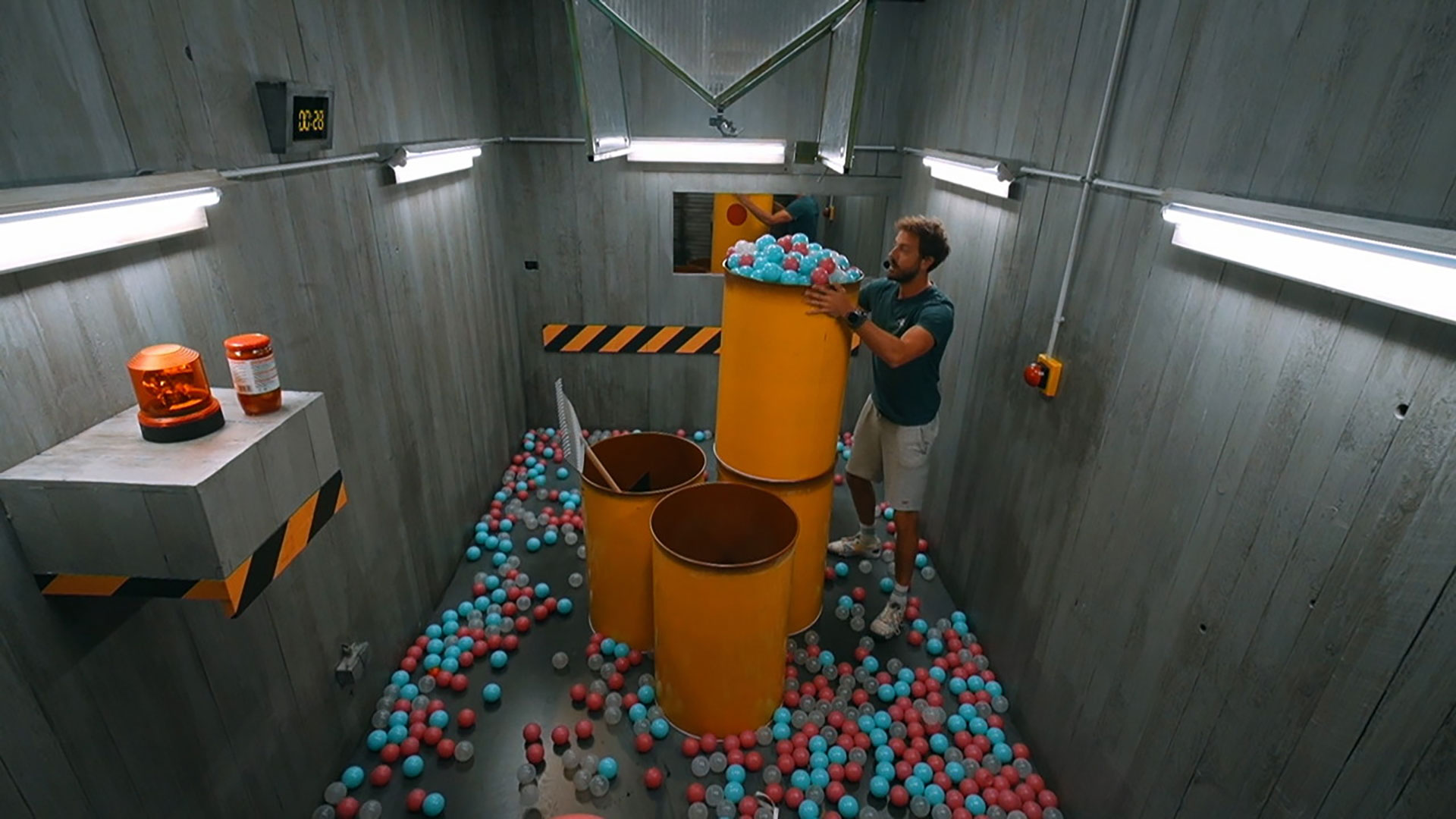 Kamp-Jeroom_Y01E03_MASTER_v4.mp4.10_06_53_04.Still010